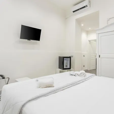Aragona House